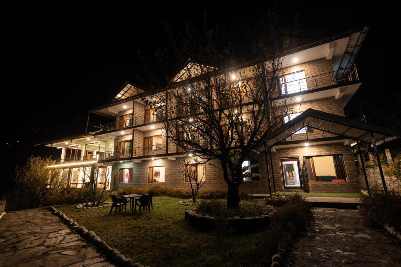 Aroha Residency- A Countryside Resort Manāli Kültér fotó